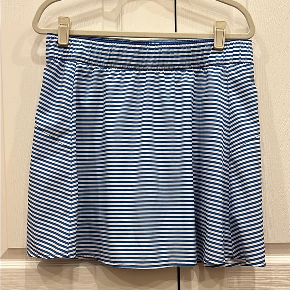 T by TALBOTS Striped Athlesiure Skort Womens Blue White Striped Size Large - Picture 1 of 7